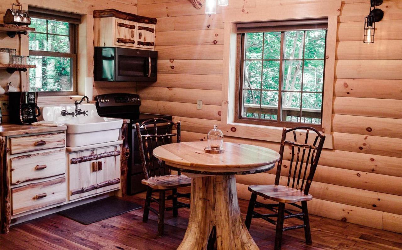 Cricket Hill Treehouse By Amish Country Lodging Millersburg Bagian luar foto
